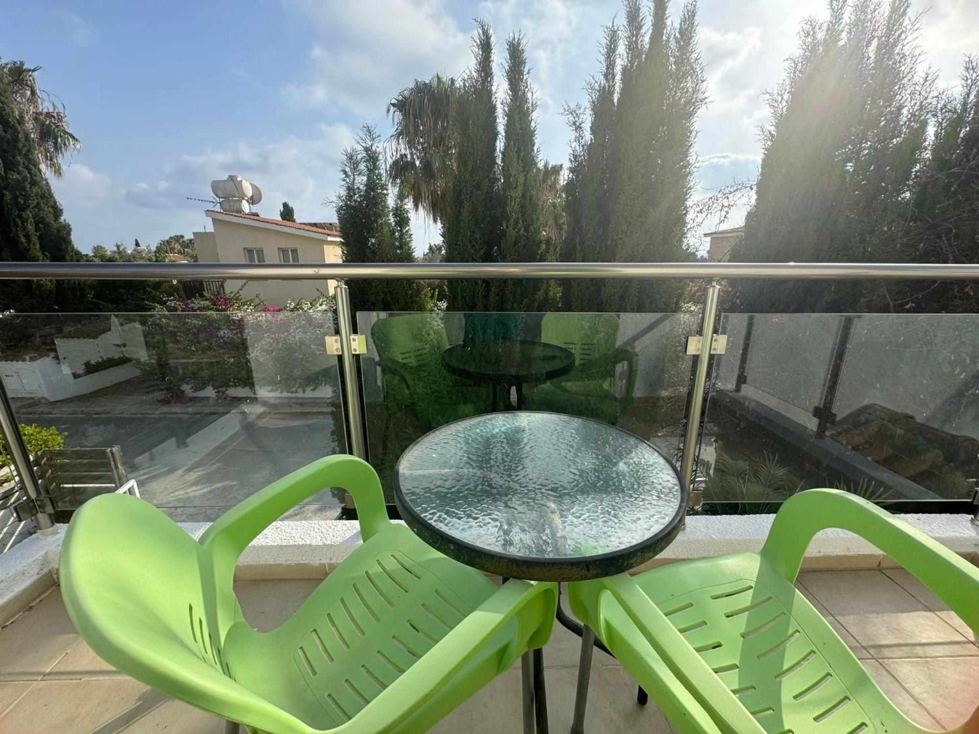 Villa Coralia Gardens 1Km From Coral Bay Beach ภายนอก รูปภาพ